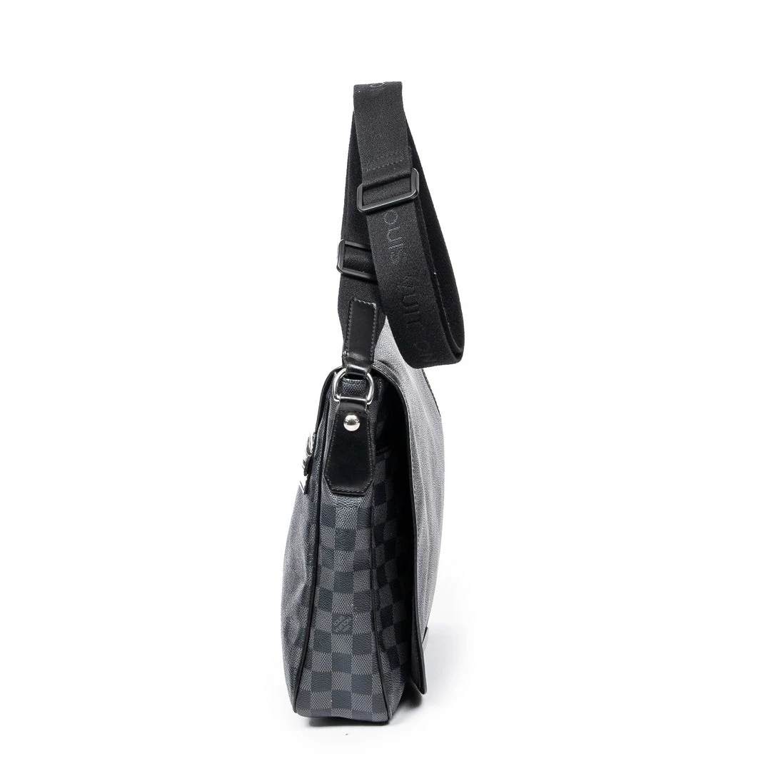New ๐ Louis Vuitton Daniel MM โค๏ธ - Image 3