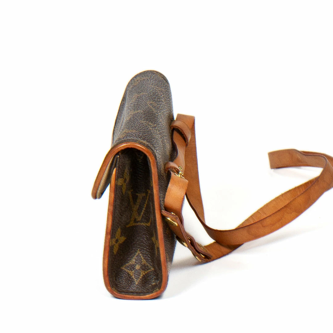 Cheap โ๏ธ Louis Vuitton Florentine ๐ - Image 3