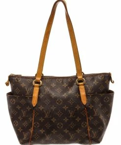 Flash Sale 🤩 Louis Vuitton Brown Monogram Totally PM Tote Bag 💯