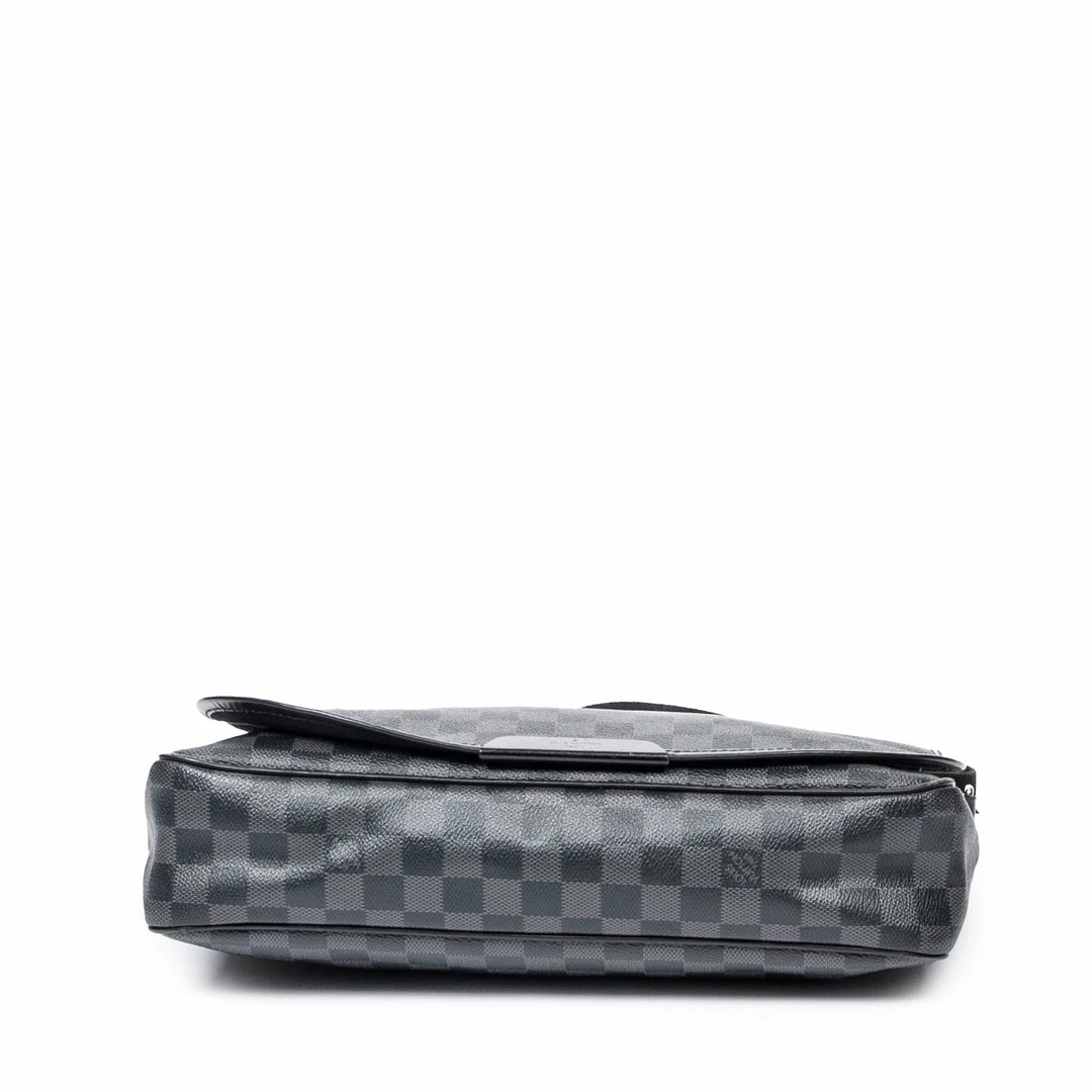 New ๐ Louis Vuitton Daniel MM โค๏ธ - Image 6