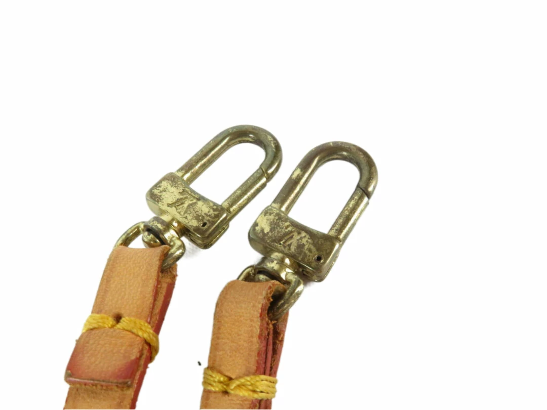 Budget ๐งจ Louis Vuitton LV Strap ๐คฉ - Image 2