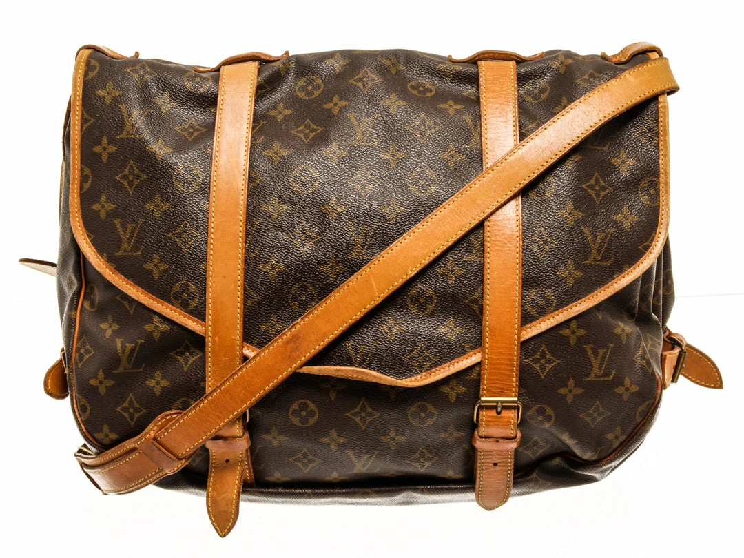 Brand new 😀 Louis Vuitton Monogram Saumur 43 Shoulder Bag 🎉