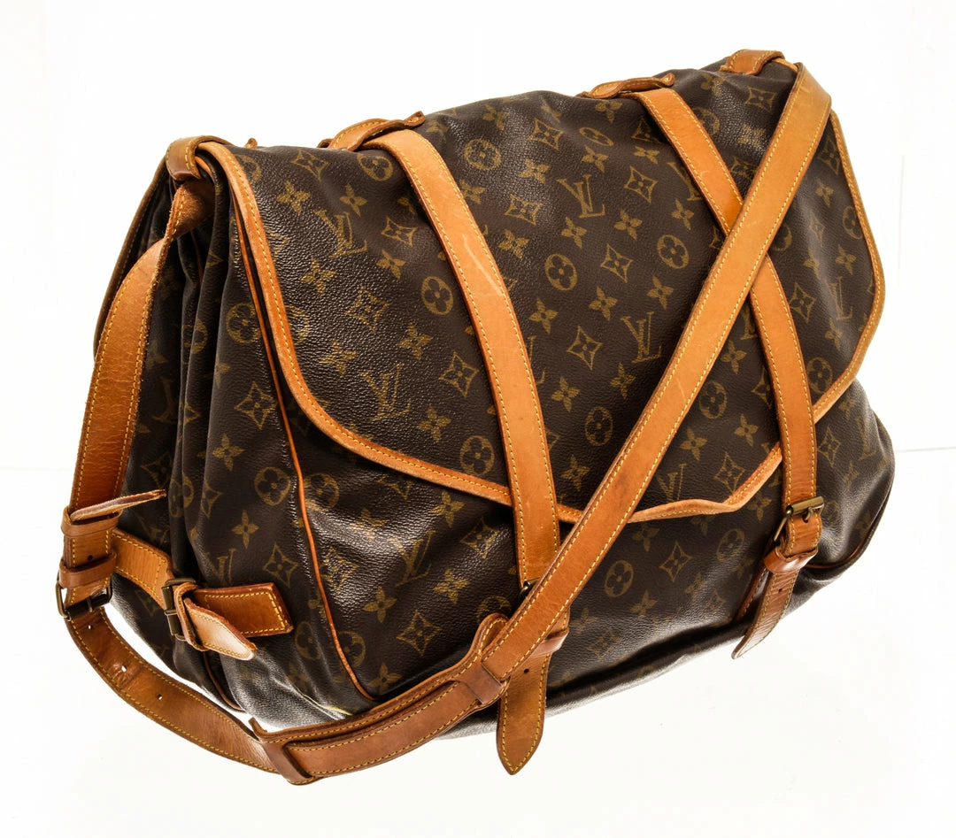 Brand new 😀 Louis Vuitton Monogram Saumur 43 Shoulder Bag 🎉 - Image 2