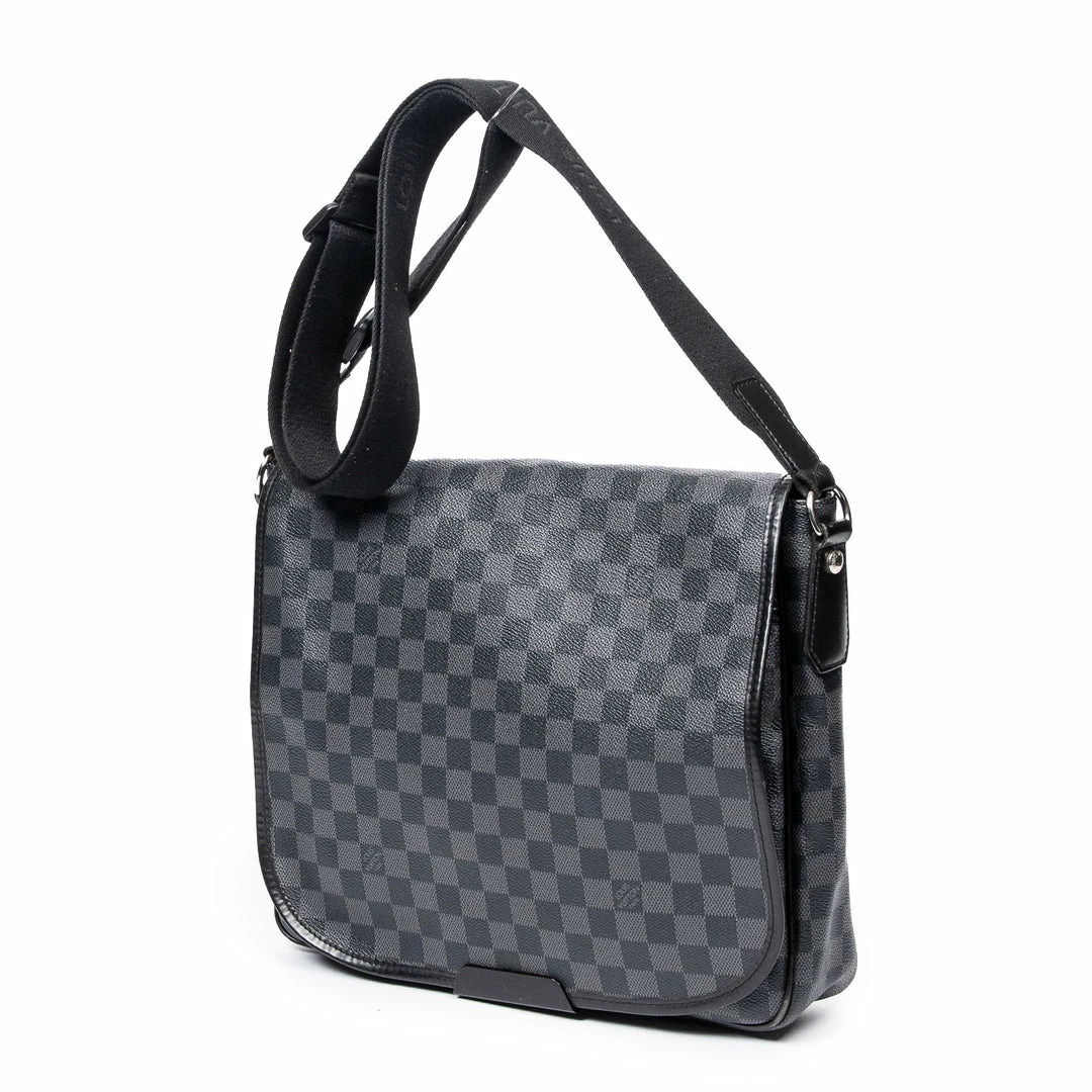 New ๐ Louis Vuitton Daniel MM โค๏ธ - Image 5