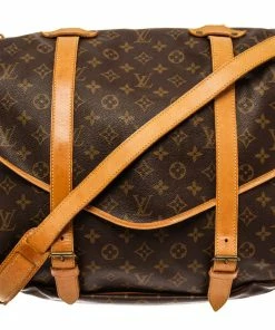 Discount 🔥 Louis Vuitton Brown Monogram Canvas Saumur 40 Crossbody Bag 💯